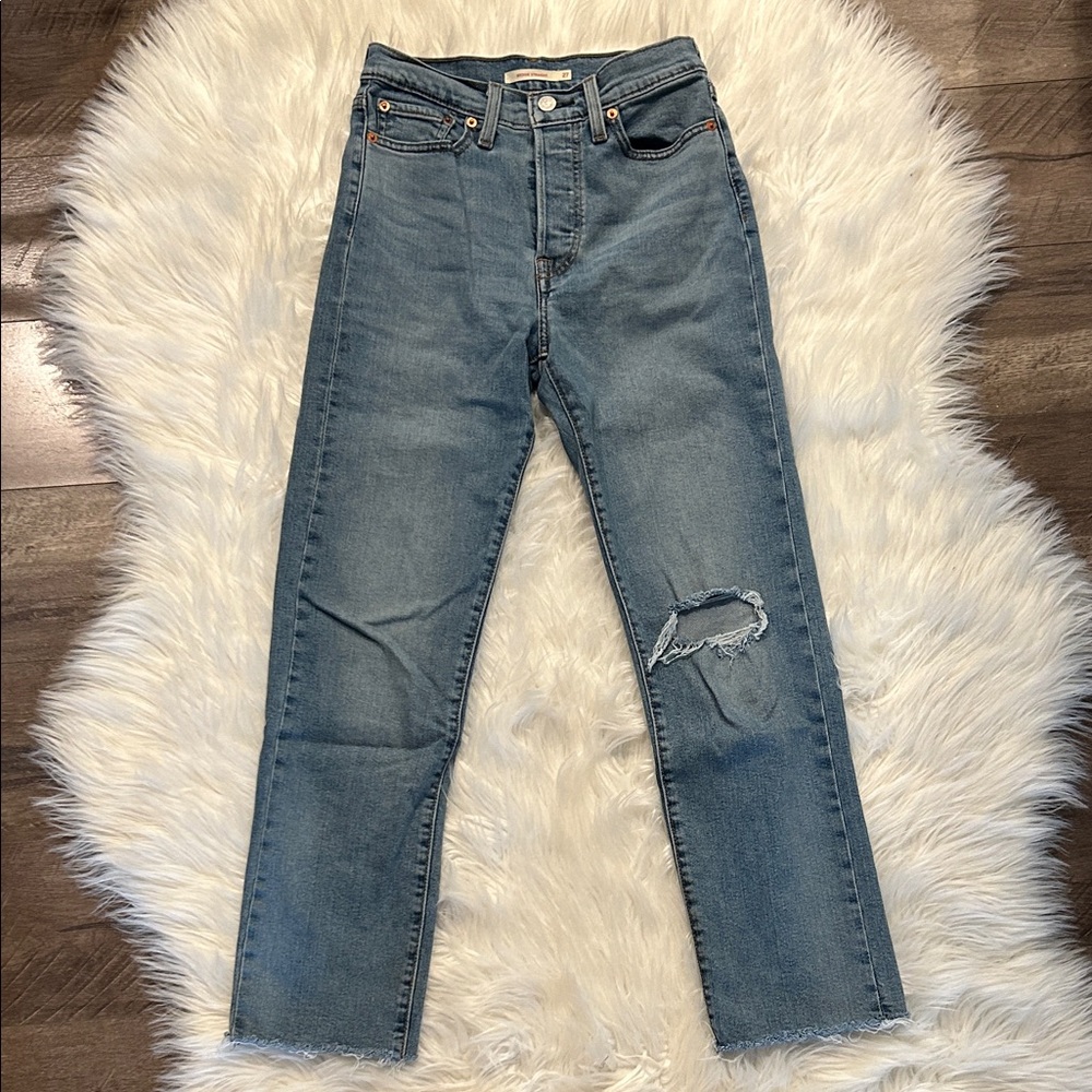 Levi's Wedgie Straight Jeans with Distressed Detail